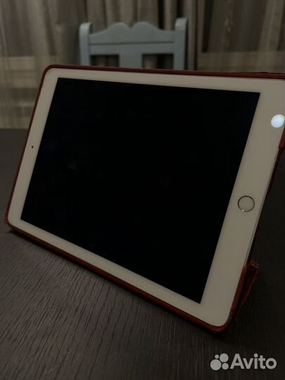 Apple iPad air 2 32 Gb + sim