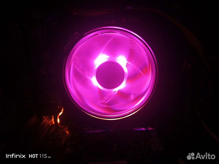 Кулер AMD wraith prism