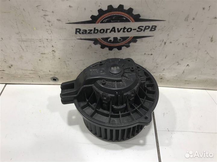 Моторчик печки Hyundai Solaris