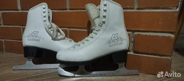 Коньки фигурные детские 32 размер