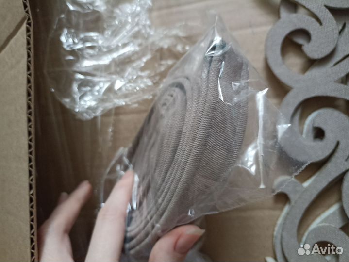 Ажурный ламбрекен на липучке