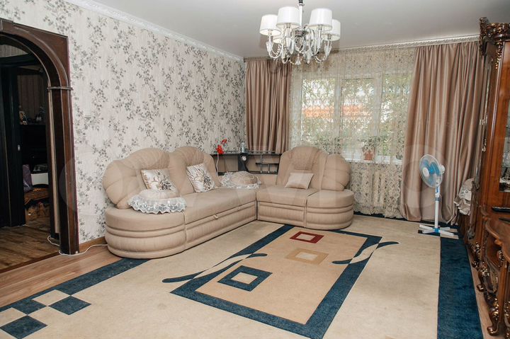 Дом 160 м² на участке 6 сот.