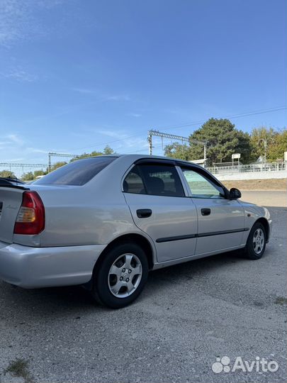 Hyundai Accent 1.5 AT, 2010, 281 000 км