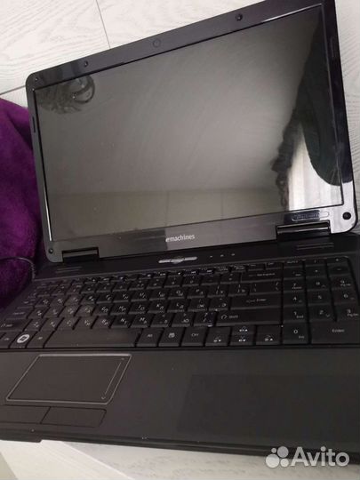 Ноутбук emachines