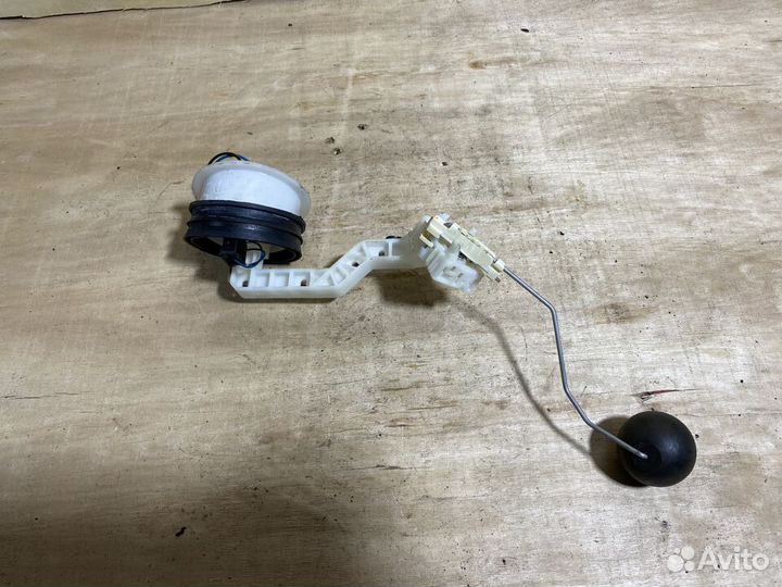 Датчик уровня топлива VW Passat B5 + Арт N173