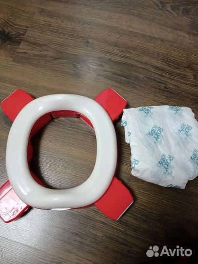 Горшок детский дорожный и насадка на унитаз