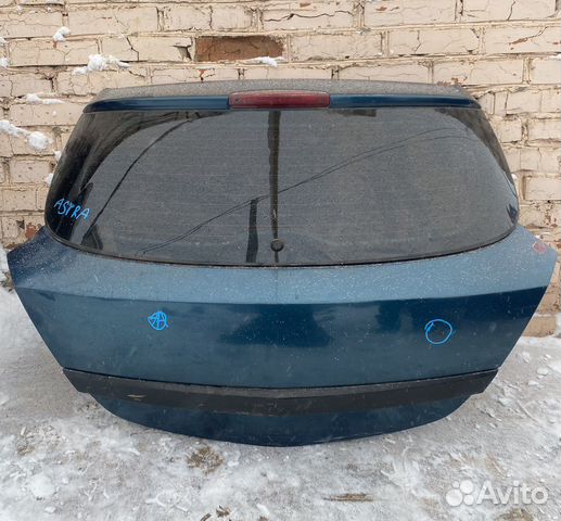 Крышка багажника Opel Astra H