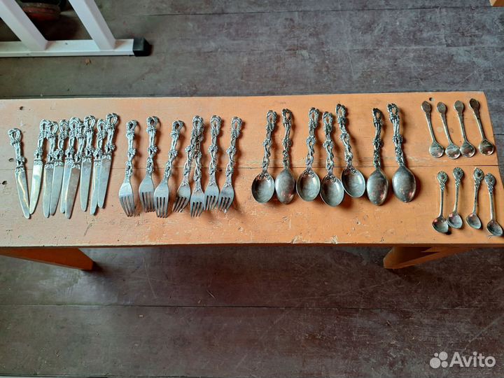 Столовые приборы