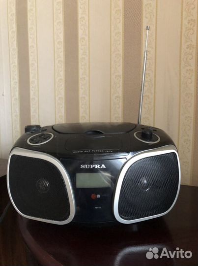 Музыкальный центр