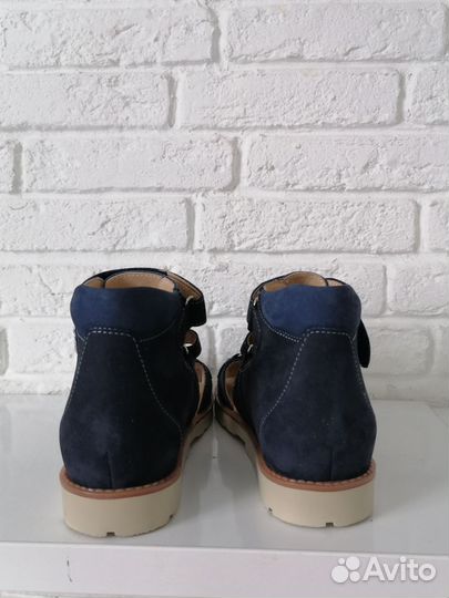 Туфли открытые ортопедические для мальчика