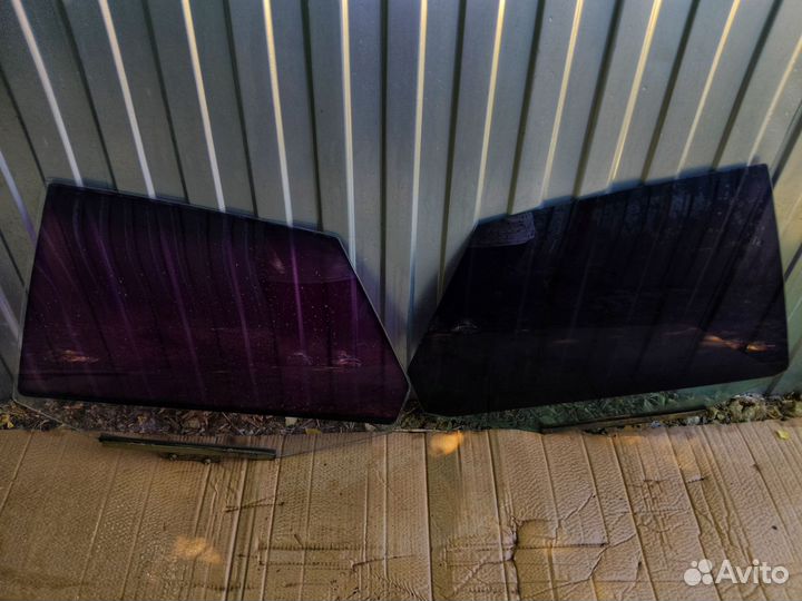 Заднее боковое стекло ваз 2112