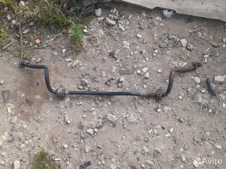 Стабилизатор передний Митсубиси Аутлендер XL