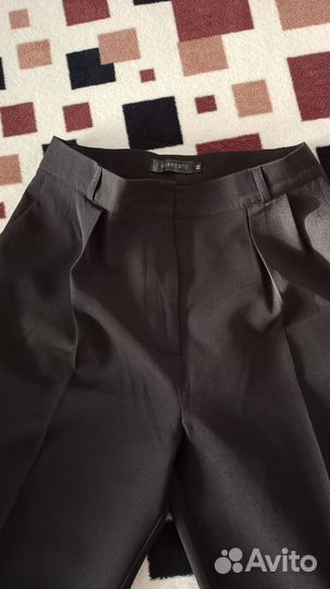 Брюки новые, размер 42-44