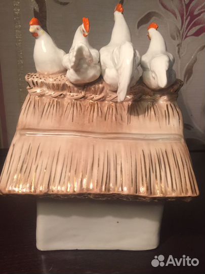 Шкатулка «На птичнике» или Собачья будка»