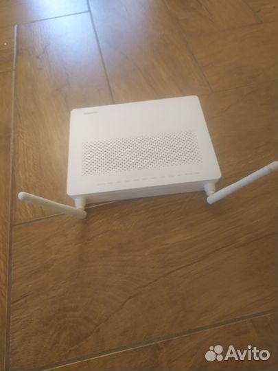 Роутер Huawei HG8245H