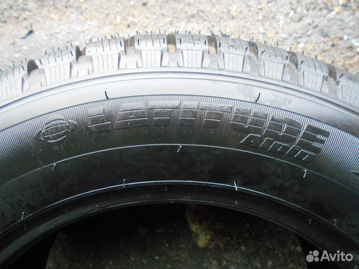 Michelin Latitude Alpin 235/60 R16 100T
