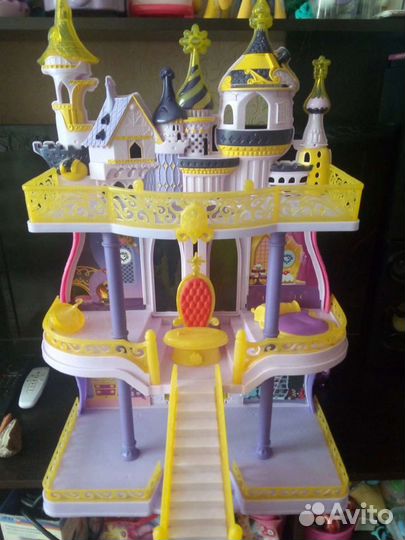 Игрушка Замок
