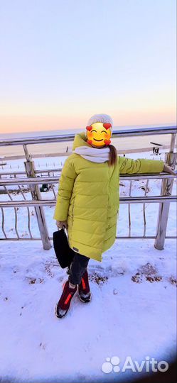 Пуховик для девочки 134 зима