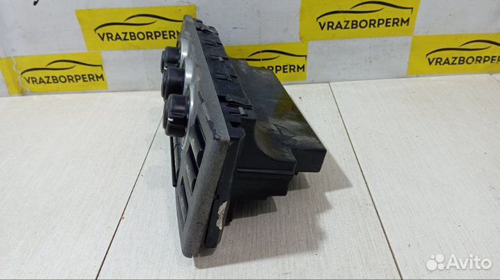 Блок управления отопителем Land Rover Range Rover