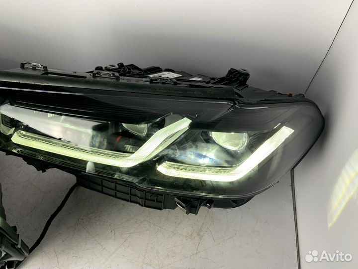 Фара BMW G30 Adaptiv LED shadow lin рестайлинг