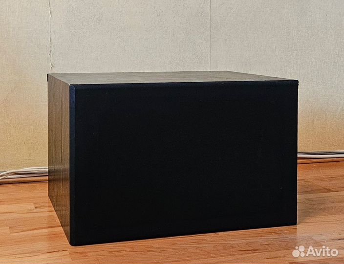 Сабвуфер JBL PSW-1200
