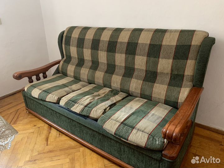 Диван с креслами