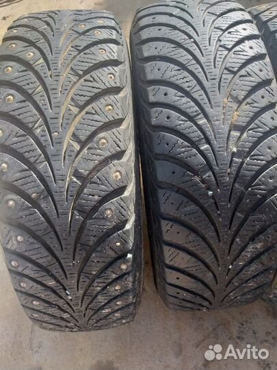 Goodyear UltraGrip Extreme 195/65 R15 25B