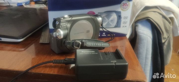 Видеокамера Panasonic vdr d150