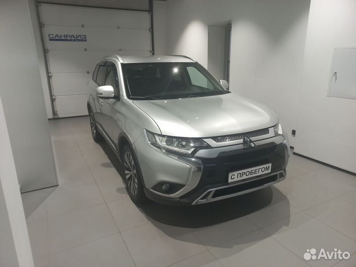 Mitsubishi Outlander 2.4 CVT, 2020, 98 949 км