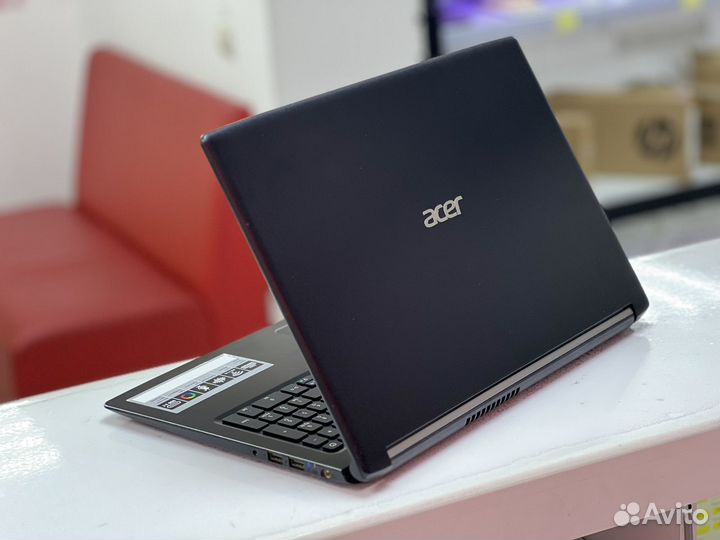 Игровой ноутбук Acer с большим экраном 17.3