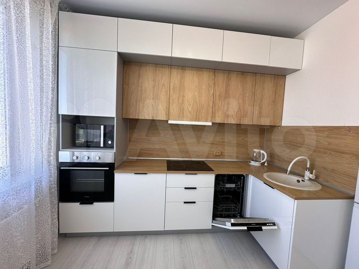 2-к. квартира, 61,6 м², 16/24 эт.