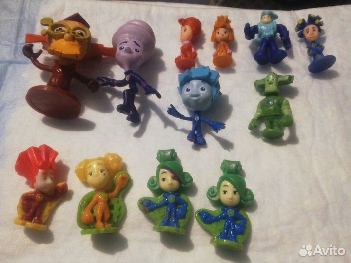 Киндеры из мультика фиксики все 12 шт за