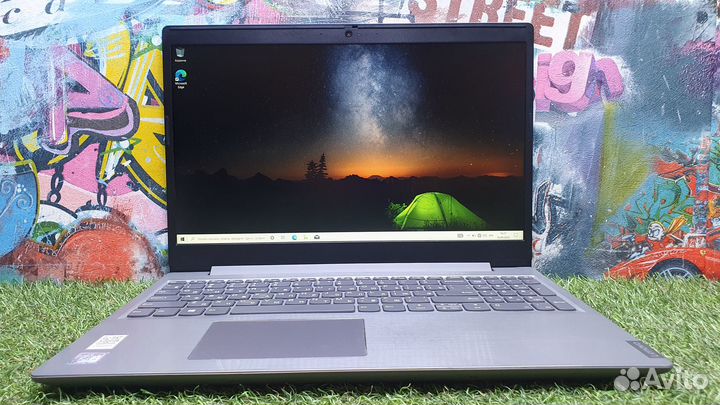 Ноутбук Lenovo i3-8/4Gb/FHD