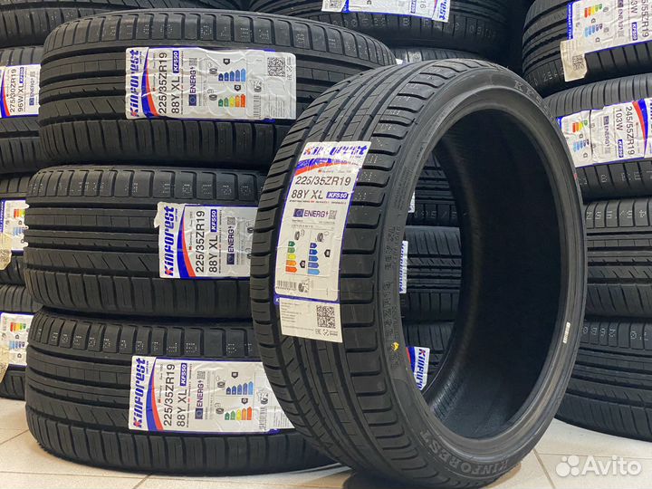 Kinforest KF550-UHP 225/35 R19 88Y