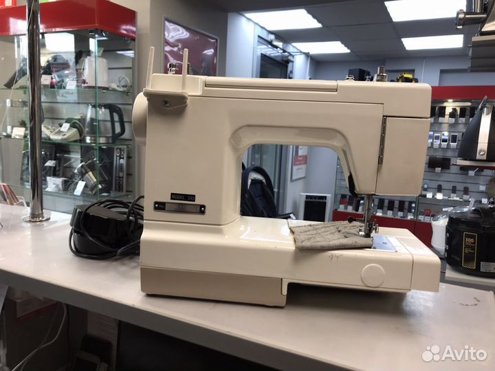 Исп6к1 Швейная машина Janome 340