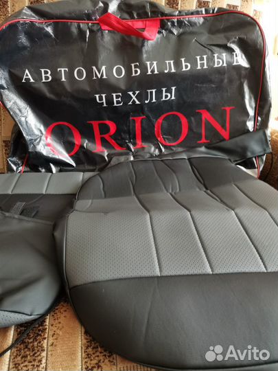 Чехлы на LADA largus