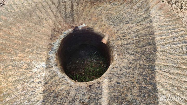 Каменные жернова