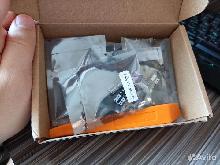 Автомобильные лампочкив салон Тойота Аллион/Премио