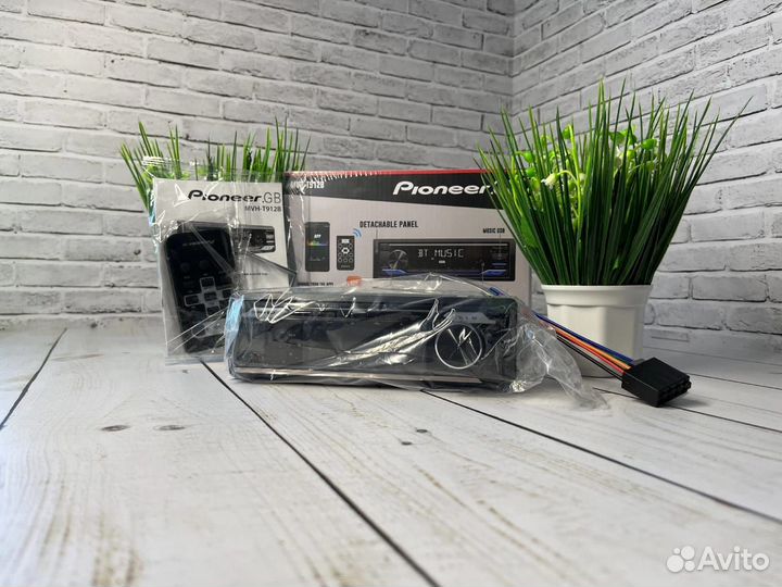 Продам магнитолу