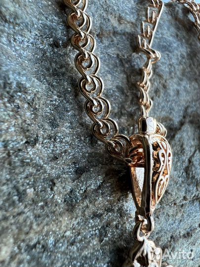 Крестик с цепочкой