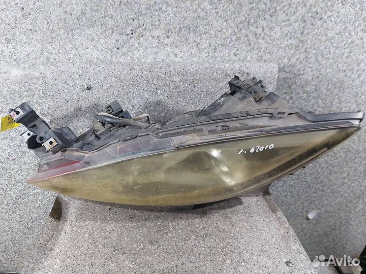 Фара левая Mazda Mazda6