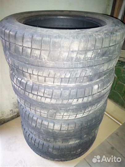 Bridgestone Blizzak Revo GZ 205/55 R16