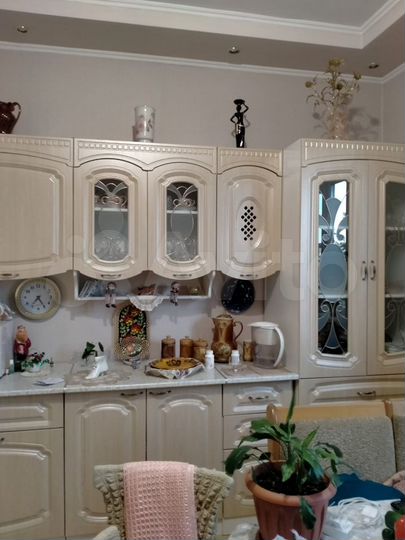 3-к. квартира, 92 м², 1/1 эт.