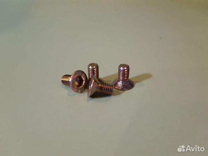 Якоря, подсед. зажим, винты для к. обуви и другое