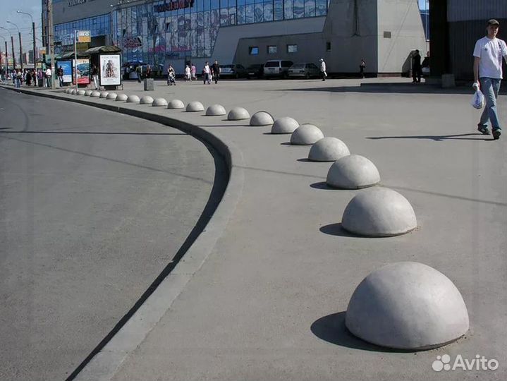 Полусферы бетонные