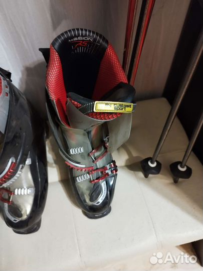 Горные лыжи, ботинки и палки