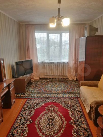 1-к. квартира, 30 м², 1/2 эт.