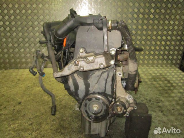 Двигатель 1.4 16v AKQ для Фольксваген Гольф 4 Бора