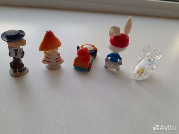 Игрушки из киндера