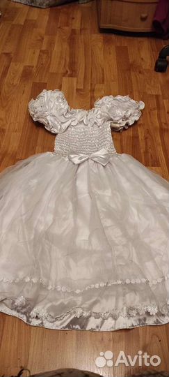 Платье для девочки нарядное